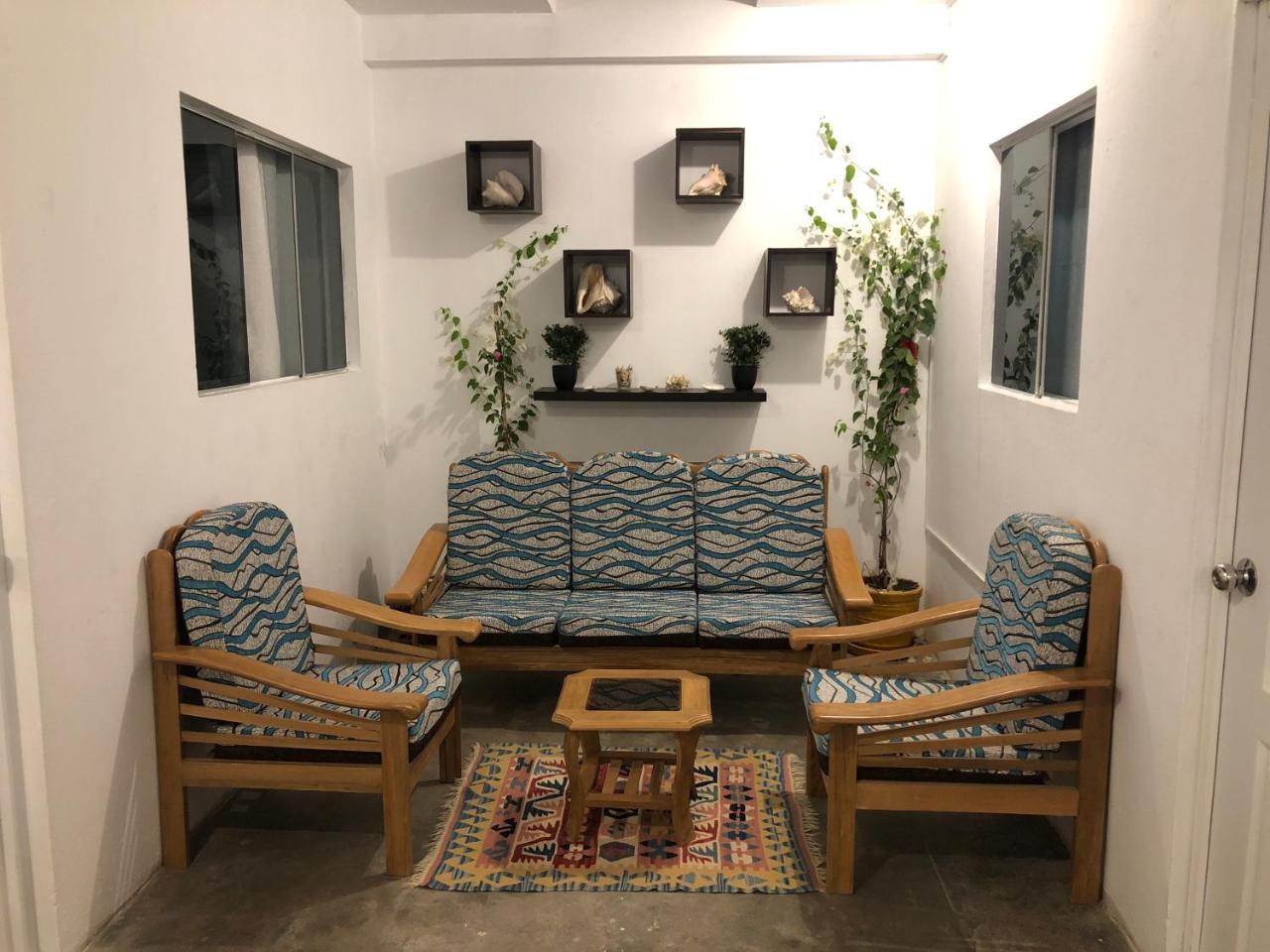 Buganvilia Paracas Buitenkant foto